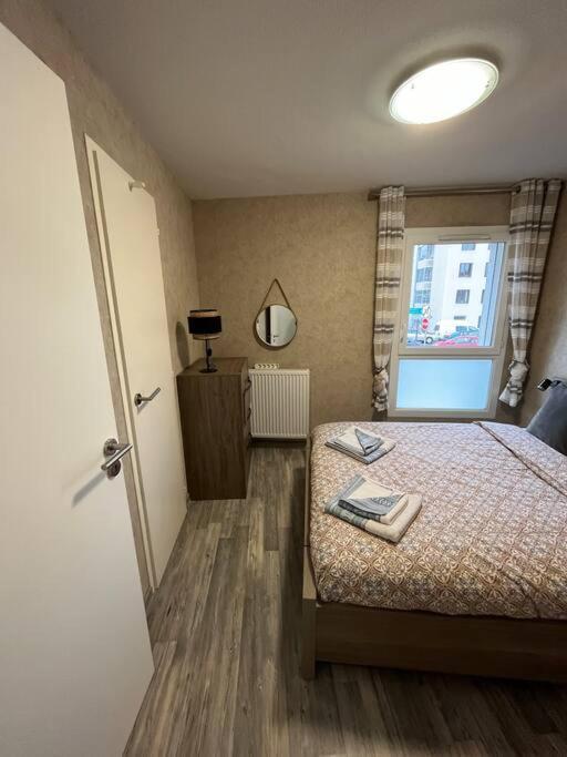 Appartement Joli T2 Dans Annecy Extérieur photo